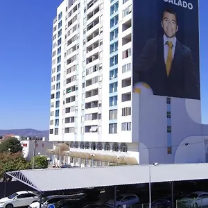 https://ricardo-rolao-vista-mar-alojamento-faro.hotelaalgarve.com