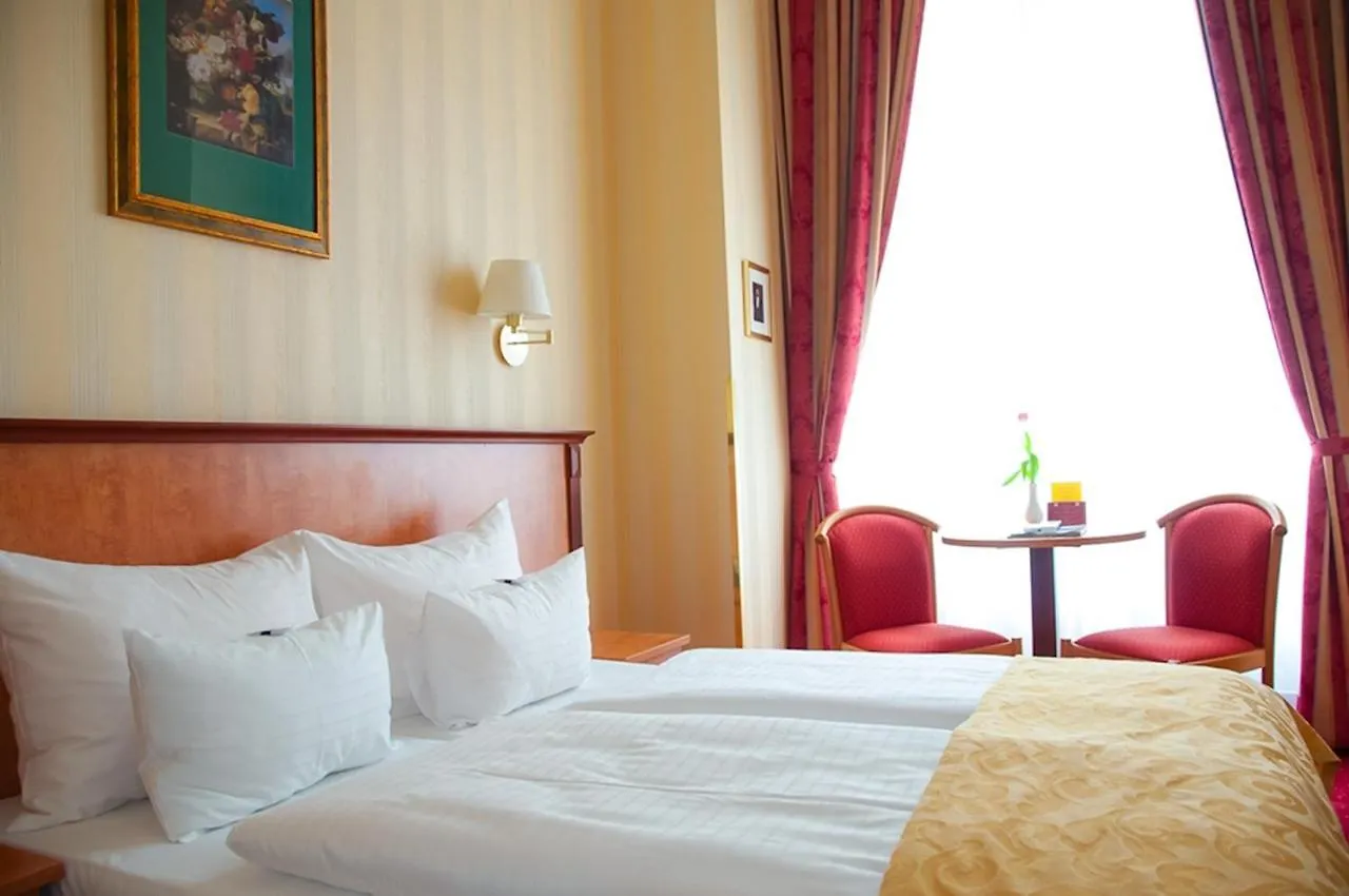 Apartamento Opera Am Operneck Self Check In Viena